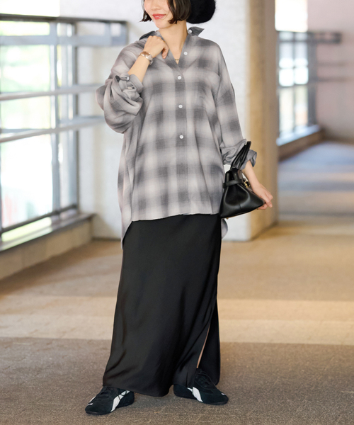 JOURNAL STANDARD relume（ジャーナルスタンダード　レリューム）の「オーガニックコットンミックスオンブレツイルシャツ（シャツ/ブラウス・レディース・チャコールグレー/イエロー/ブルー・FREE）」の4枚目の写真