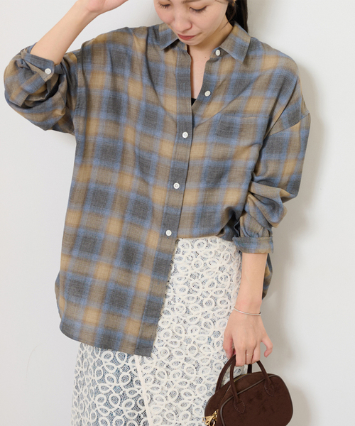 JOURNAL STANDARD relume（ジャーナルスタンダード　レリューム）の「オーガニックコットンミックスオンブレツイルシャツ（シャツ/ブラウス・レディース・チャコールグレー/イエロー/ブルー・FREE）」の17枚目の写真