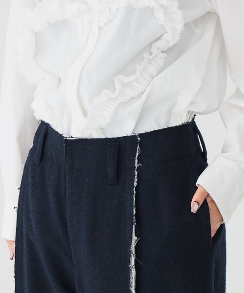 maturely（マチュアリー）の「【1/15再値下げ】maturely / リサイクルウール カットオフ スラックス（スラックス・レディース・ブラウン/ネイビー・1/0）」の11枚目の写真