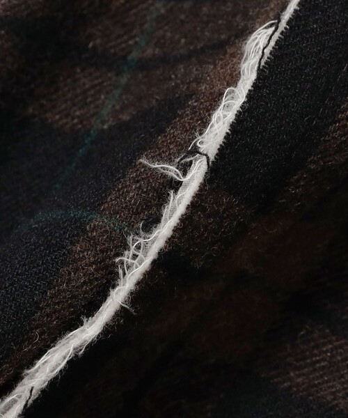 maturely（マチュアリー）の「【1/15再値下げ】maturely / リサイクルウール カットオフ スラックス（スラックス・レディース・ブラウン/ネイビー・1/0）」の20枚目の写真