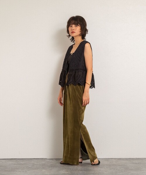 NOLLEY’S（ノーリーズ）の「【MAQWEL/マクウェル】《セットアップ対応》ウォッシャブルエンブロイダリーレースベスト（ベスト・レディース・オフホワイト/ブラック・FREE）」の12枚目の写真