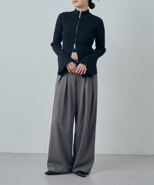 Lui's（ルイス）の「フロントタックデザインスラックスパンツ（スラックス・レディース・ブラック/グレー・38/36）」の14枚目の写真