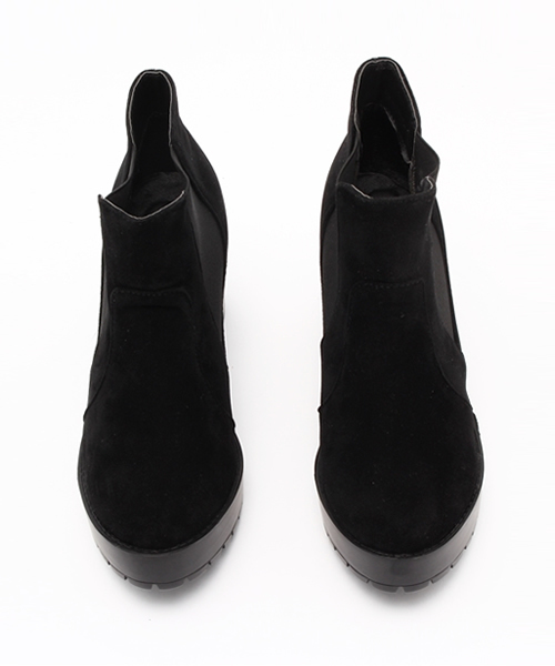 Chico（チコ）の「【who's who Chico】スエードサイドゴアブーツ（ブーツ・レディース・ブラック/ブラウン・LARGE/MEDIUM/SMALL）」の6枚目の写真