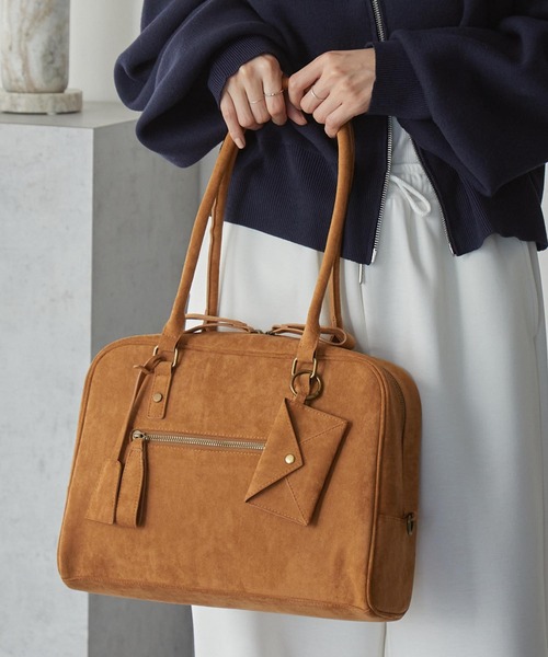 aniary ボストンバッグ 2WAY レザー ブラウン カモフラ チャーム aniary ボストンバッグ 2WAY レザー ブラウン カモフラ チャーム