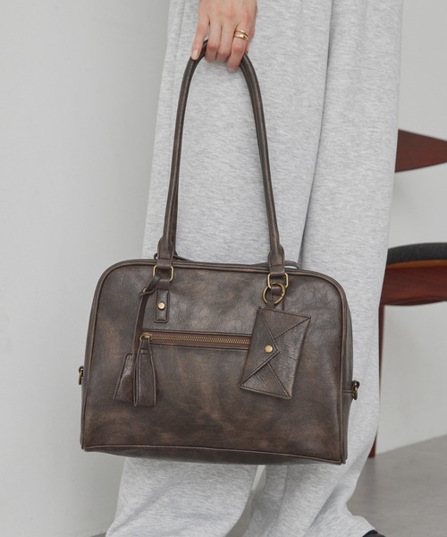 セール】2WAY マルチポケットアクセントチャーム ボストンバッグ