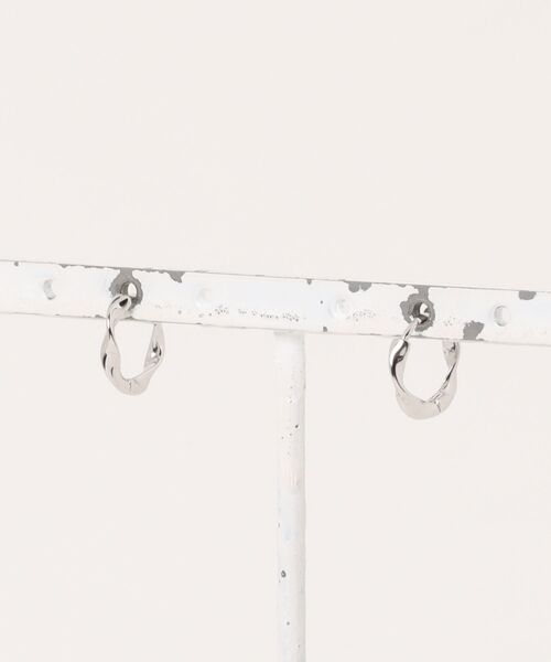 Burner(バーナー)の「【blatto 925silver】シルバー925 モビウスループ フープピアス esm-pierce-15-19【RBTS】(ピアス(両耳用)・メンズ・シルバー/ゴールド・FREE)」の2枚目の写真