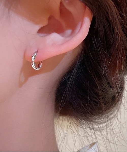 Burner(バーナー)の「【blatto 925silver】シルバー925 モビウスループ フープピアス esm-pierce-15-19【RBTS】(ピアス(両耳用)・メンズ・シルバー/ゴールド・FREE)」の3枚目の写真