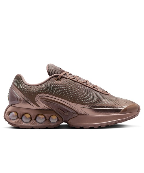 NIKE(ナイキ)の「NIKE WMNS AIR MAX DN HV4861-201(スニーカー・レディース・ブラウン・24cm/24.5cm/23.5cm)」の2枚目の写真