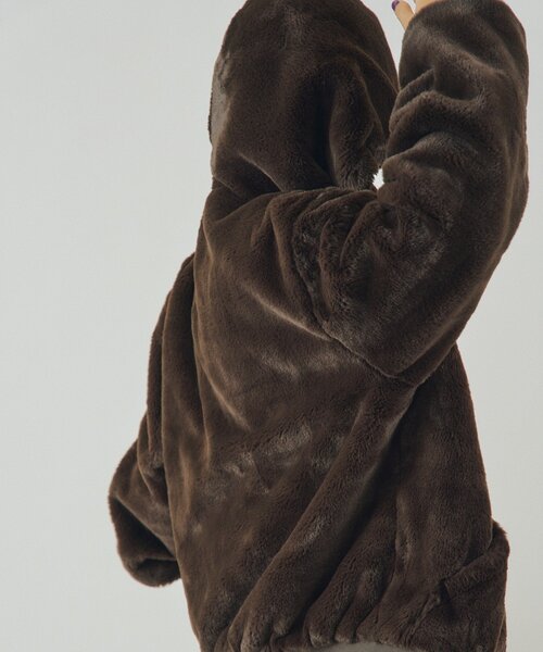 WHIMSIC（ウィムジック）の「【UNISEX】ファーアクティブジャケット（パーカー・メンズ・ブラウン・FREE）」の9枚目の写真