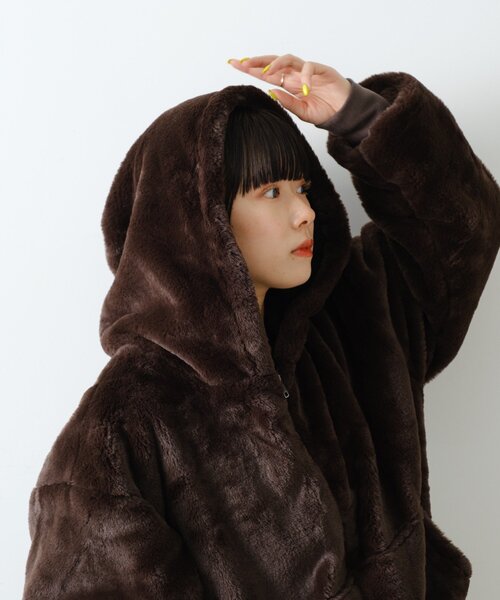 WHIMSIC（ウィムジック）の「【UNISEX】ファーアクティブジャケット（パーカー・メンズ・ブラウン・FREE）」の12枚目の写真