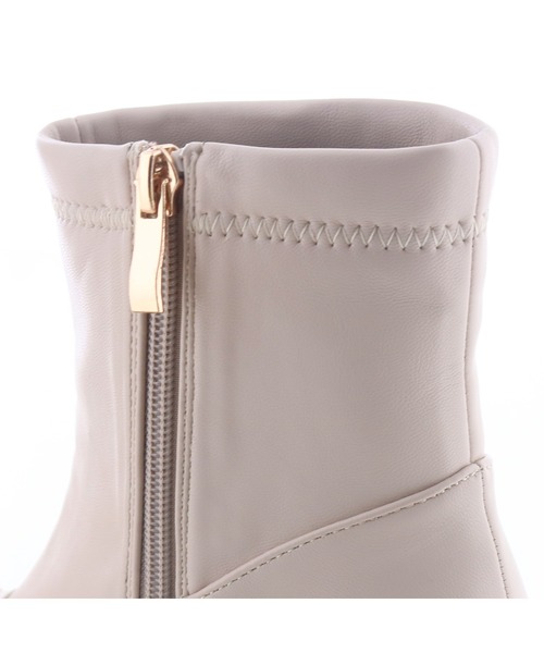 byあしながおじさん(バイアシナガオジサン)の「厚底ヒールストレッチブーツ 8890897(ブーツ・レディース・ブラック/アイボリー・S/M/L/LL)」の17枚目の写真