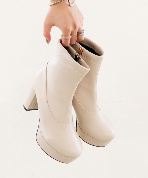 byあしながおじさん(バイアシナガオジサン)の「厚底ヒールストレッチブーツ 8890897(ブーツ・レディース・ブラック/アイボリー・S/M/L/LL)」の7枚目の写真