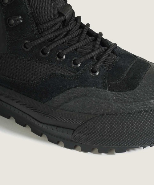 VANS（バンズ）の「ハーフキャブ GORE-TEX / MTE Half Cab GORE-TEX BLACK/BL / VN000CVMBKA1（スニーカー・メンズ・ブラック×ブラック・4/4.5/5/5.5/6/6.5/7/7.5/8/8.5/9/9.5/10/11/12）」の3枚目の写真