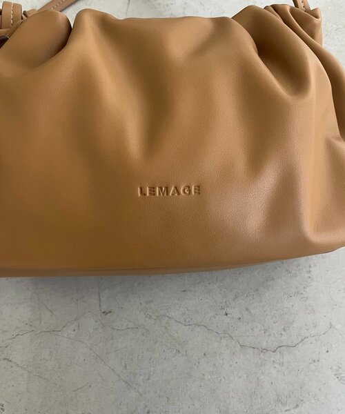 CAPRICIEUX LE'MAGE（カプリシューレマージュ）の「【新色/ライトベージュ】クラウディギャザーバッグ（ショルダーバッグ・レディース・ブラウン/キャメル/ブラック/ライトベージュ・FREE）」の14枚目の写真
