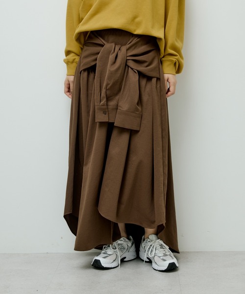 ELENCARE DUE（エレンカーレデュエ）の「・ELENCARE DUE 袖付デザインスカート（スカート・レディース・ブラック/ベージュ/ブラウン・FREE）」の3枚目の写真