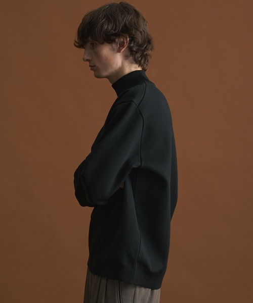 PUBLIC TOKYO(パブリックトウキョウ)の「バウンドウールハイネックニット/モックネックニット /オフィスカジュアル/ウォッシャブル/セーター/毛玉防止(ニット/セーター・メンズ・ブラック/ダークグレー/グレー/ホワイト/グレイッシュベージュ・4/3/2/1)」の10枚目の写真