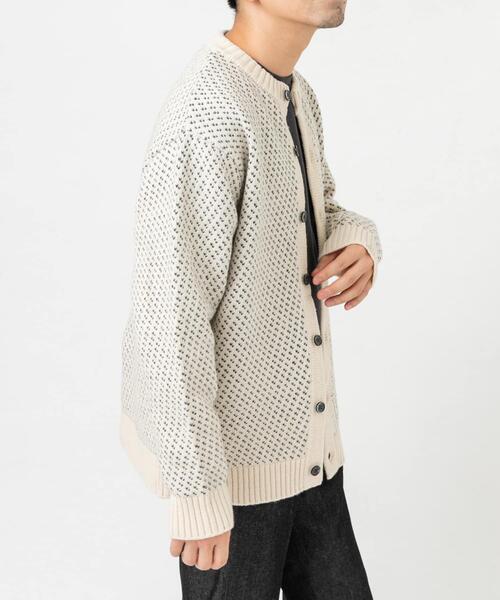 URBAN RESEARCH ROSSO MEN（アーバンリサーチロッソメン）の「『XLサイズあり』バーズアイ柄クルーニットカーディガン（カーディガン/ボレロ・メンズ・ネイビー/グレー/アイボリー/ブラック・SMALL/MEDIUM/LARGE/X-LARGE）」の11枚目の写真