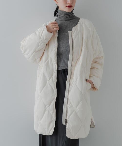 URBAN RESEARCH（アーバンリサーチ）の「『Sサイズ/WEB限定』コクーンキルティングロングダウン（ダウンジャケット/コート・レディース・ブラック/オフホワイト/ブラウン・SMALL/FREE）」の5枚目の写真