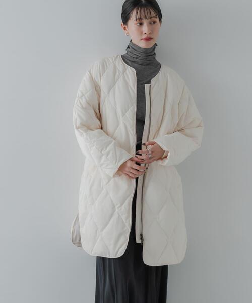 URBAN RESEARCH（アーバンリサーチ）の「『Sサイズ/WEB限定』コクーンキルティングロングダウン（ダウンジャケット/コート・レディース・ブラック/オフホワイト/ブラウン・SMALL/FREE）」の6枚目の写真