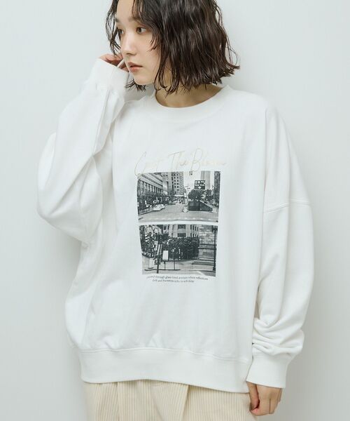 Green　Parks（グリーンパークス）の「オーバーサイズロゴ裏毛プルオーバー（スウェット・レディース・ホワイト系その他/マスタード/チャコールグレー/オフホワイト/杢グレー・FREE）」の2枚目の写真