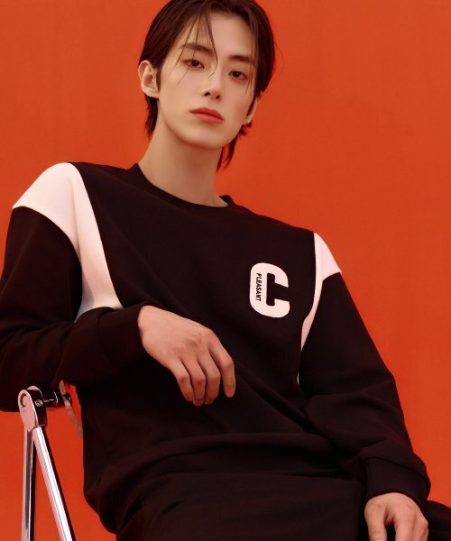 CHASECULT（チェイスカルト）の「男性カラーブロックマンツーマンTシャツ-CERK5115B03（スウェット・メンズ・ブラック・105/95/100）」の4枚目の写真