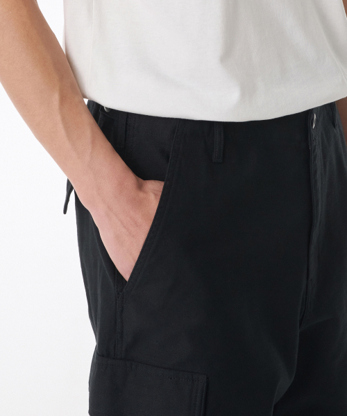 MUSINSA STANDARD（ムシンサスタンダード）の「バックサテンパラシュートカーゴパンツ[ブラック]（その他パンツ・メンズ・その他・40/31/33/26/27/28/29/38/42/36/34/32/30）」の4枚目の写真