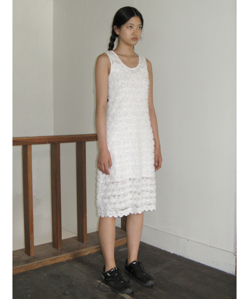 SINOON（シヌーン）の「FLOWER LACE DRESS (WHITE)（ワンピース・レディース・ホワイト・FREE）」の3枚目の写真