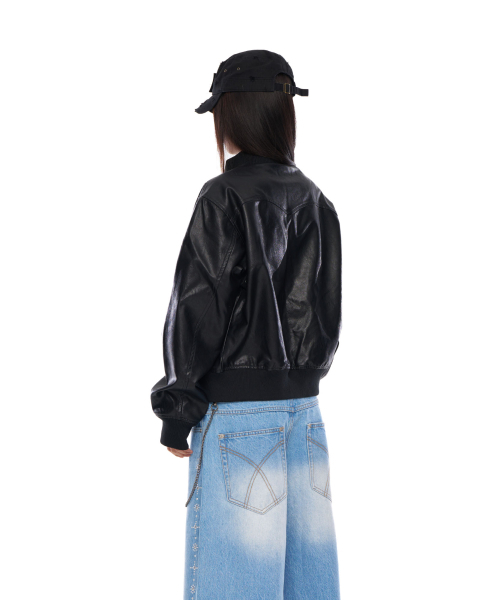 AAKAM(アーカム)の「High-Neck Leather Jacket (Black)(ライダースジャケット・レディース・その他・1/2)」の5枚目の写真