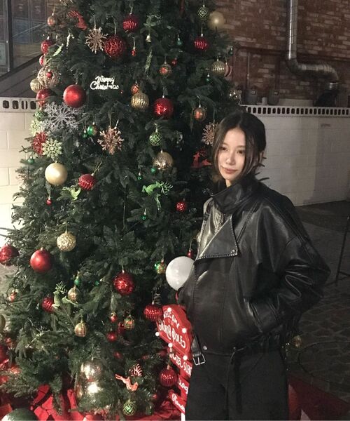 AAKAM(アーカム)の「High-Neck Leather Jacket (Black)(ライダースジャケット・レディース・その他・1/2)」の6枚目の写真