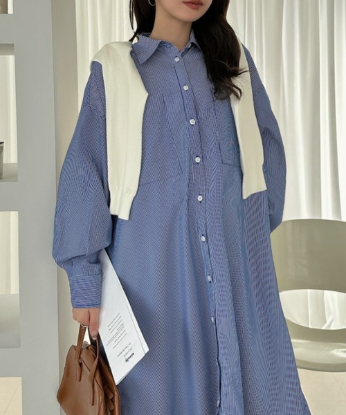 Eclat one（エクラワン）の「【Eclat one】ゆったりシルエット ロング シャツワンピース（シャツワンピース・レディース・ネイビー/ブルー/ライトブルー・FREE）」の4枚目の写真