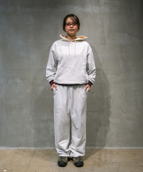 Chocolate Jesus (チョコレートジーザス )の「OG LOGO HOODIE(パーカー・メンズ・アッシュ/ネイビー/ブラウン・SMALL/MEDIUM/LARGE/X-LARGE/XX-LARGE)」の5枚目の写真