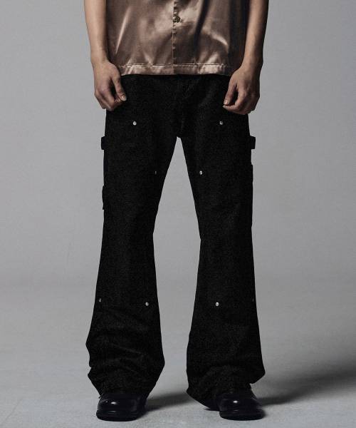 NOT4NERD(ノットフォーナード)の「Double Knee Carpenter Flare Fit Cotton Pants - Black(その他パンツ・レディース・その他・MEDIUM/LARGE/X-LARGE)」の1枚目の写真