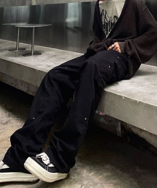 NOT4NERD(ノットフォーナード)の「Double Knee Carpenter Flare Fit Cotton Pants - Black(その他パンツ・レディース・その他・MEDIUM/LARGE/X-LARGE)」の5枚目の写真