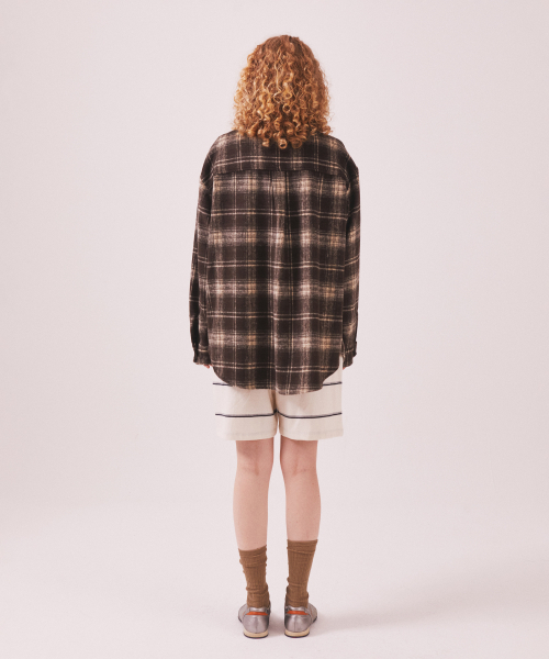 MENASOO(ミナス)の「MNS Classic Check Oversized Shirt Jacket_Brown(その他アウター・レディース・ブラウン・F)」の6枚目の写真
