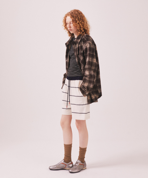 MENASOO(ミナス)の「MNS Classic Check Oversized Shirt Jacket_Brown(その他アウター・レディース・ブラウン・F)」の9枚目の写真