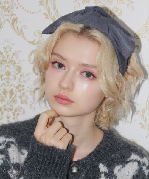 IMARI(イマリ)の「【 IMARI / イマリ 】 ビッグ リボン カチューシャ(カチューシャ・レディース・ブラック/グレー・FREE)」の8枚目の写真