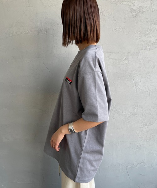 NANGA（ナンガ）の「【WEB先行予約】[NANGA/ナンガ] 別注 ブランドロゴ刺繍 ショートスリーブTシャツ（Tシャツ/カットソー・レディース・チャコール/ブラック/ホワイト・XL/L/M/S）」の19枚目の写真