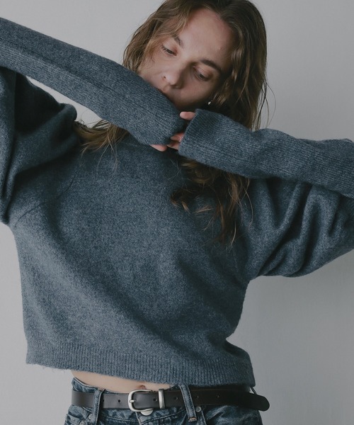 MANOF（マノフ）の「PUFFY SLEEVE KNIT（ニット/セーター・レディース・ブルー/ブラック/ピンク・F）」の6枚目の写真