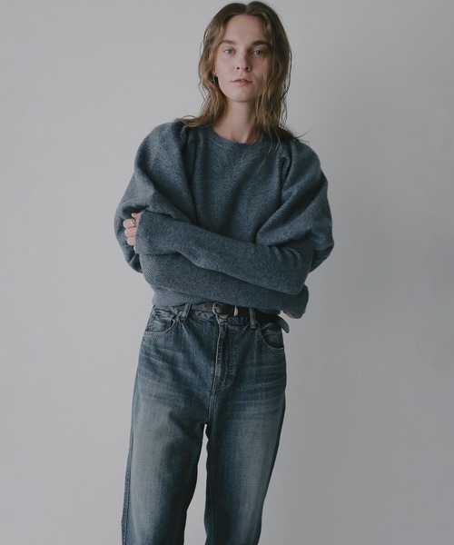 MANOF（マノフ）の「PUFFY SLEEVE KNIT（ニット/セーター・レディース・ブルー/ブラック/ピンク・F）」の4枚目の写真