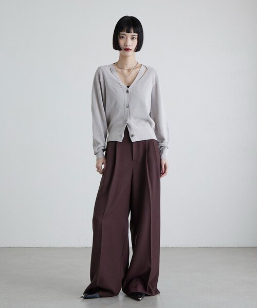 Lui's（ルイス）の「脇ベルトデザイン2タックパンツ（スラックス・レディース・グレー/ブラック/ブラウン・36/38）」の8枚目の写真