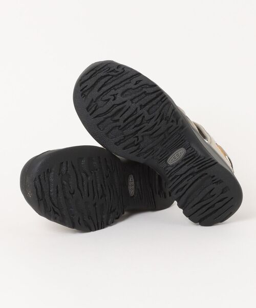 KEEN（キーン）の「KEEN/キーン WHISPER ウィスパー 1029079（サンダル・レディース・グレイッシュベージュ・23.5cm/25.0cm/24.5cm/24.0cm/23.0cm）」の8枚目の写真