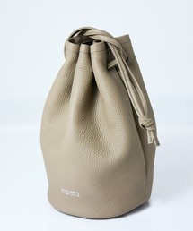 LEZALI（レザリ）の「LEZALI エンボス巾着バッグ（ショルダーバッグ）」