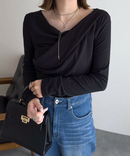 KOBE LETTUCE（コウベレタス）の「[ 裏微起毛 ] ドレープトップス（Tシャツ/カットソー・レディース・ブラック/ブラウン/オフホワイト/チャコール/アイボリー系・M）」の2枚目の写真