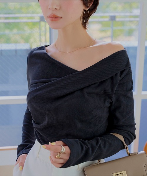 KOBE LETTUCE（コウベレタス）の「[ 裏微起毛 ] ドレープトップス（Tシャツ/カットソー・レディース・ブラック/ブラウン/オフホワイト/チャコール/アイボリー系・M）」の16枚目の写真