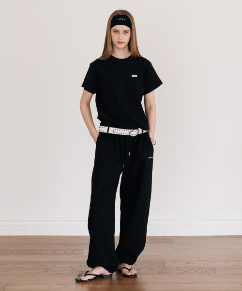 INJIACTIVE(インジアクティブ)の「スモールロゴTシャツ ブラック(Tシャツ/カットソー・レディース・その他・ONE SIZE)」の4枚目の写真