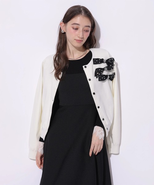 Apuweiser-riche（アプワイザーリッシェ）の「スプリングリボンビジューニットカーディガン（ニット/セーター・レディース・ピンクベージュ/グレー/ホワイト・2）」の18枚目の写真