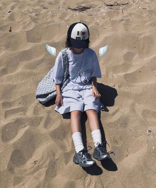 ITZAVIBE（イッザバイブ）の「CHECK BANDING BERMUDA PANTS - LIGHT GRAY（その他パンツ・レディース・その他・ONE SIZE）」の6枚目の写真