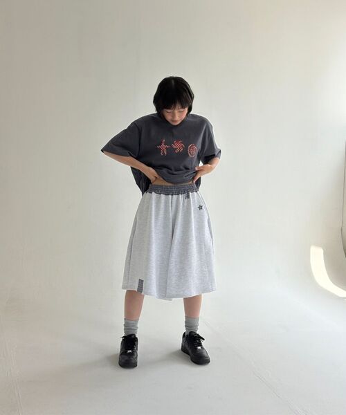 ITZAVIBE（イッザバイブ）の「CHECK BANDING BERMUDA PANTS - LIGHT GRAY（その他パンツ・レディース・その他・ONE SIZE）」の15枚目の写真