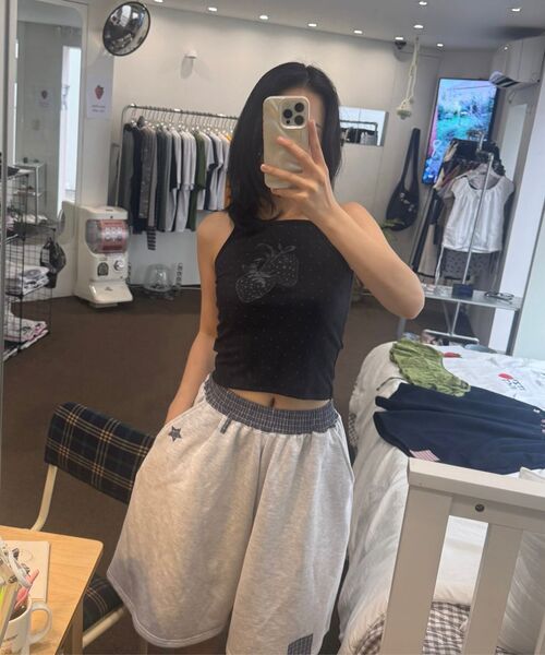 ITZAVIBE（イッザバイブ）の「CHECK BANDING BERMUDA PANTS - LIGHT GRAY（その他パンツ・レディース・その他・ONE SIZE）」の10枚目の写真