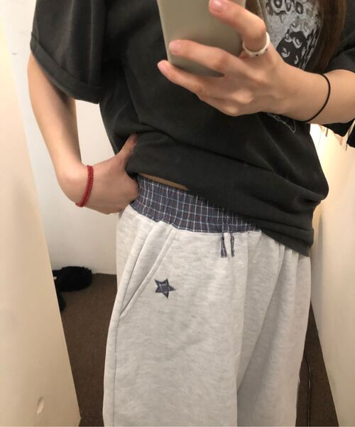 ITZAVIBE（イッザバイブ）の「CHECK BANDING BERMUDA PANTS - LIGHT GRAY（その他パンツ・レディース・その他・ONE SIZE）」の18枚目の写真